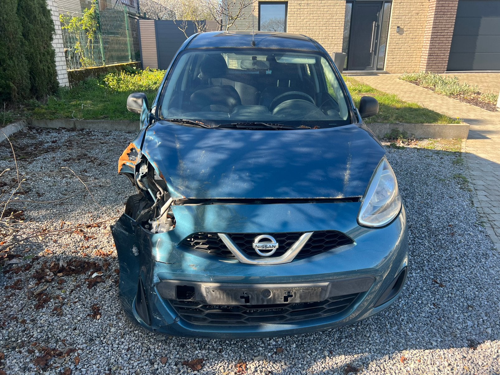 Nissan Micra accidentée, Autos, Nissan, Achat, Euro 6, Boîte manuelle, 5 portes