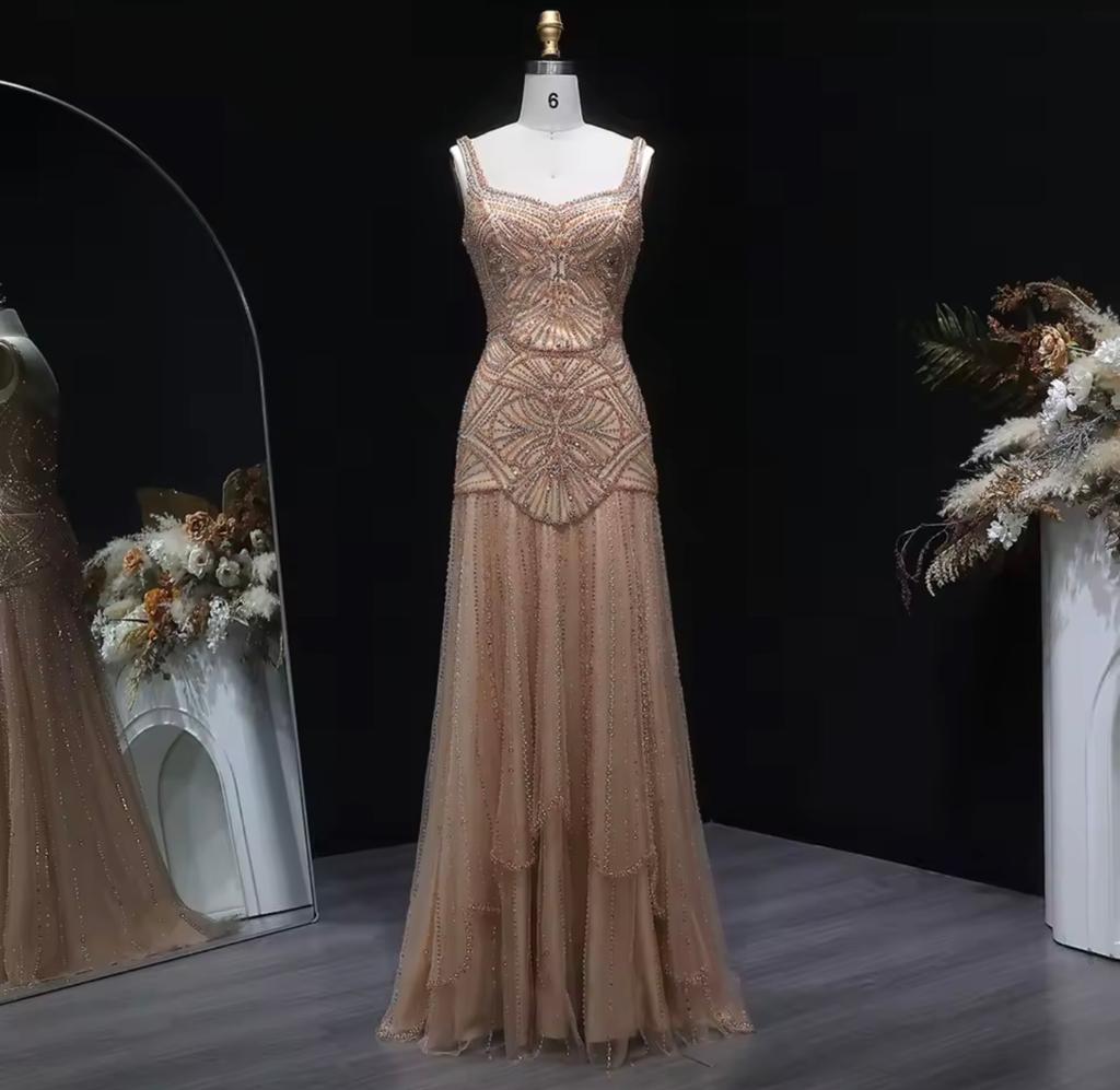 Gelegenheidsjurk, Kleding | Dames, Gelegenheidskleding, Ophalen of Verzenden, Nieuw, Beige, Galajurk