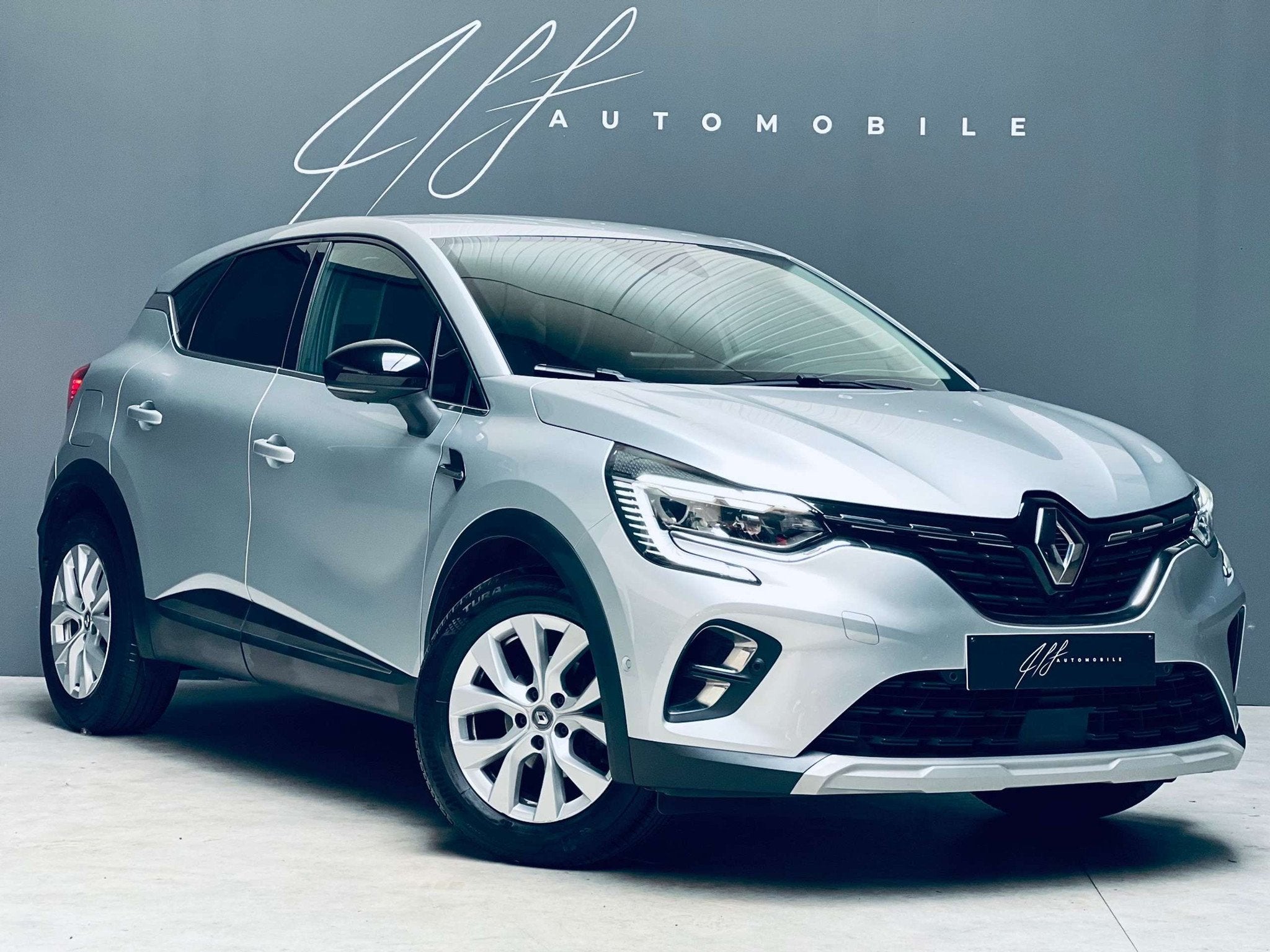 Renault Captur 1.33 TCe *AUTOMATIQUE*CARPLAY*LED*CAR’ET CO, 121 g/km, Argent ou Gris, Achat, Euro 6