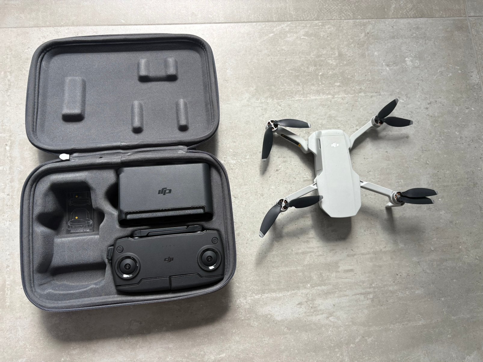 Dji mavic mini fly more combo, TV, Hi-fi & Vidéo, Drones, Enlèvement, Comme neuf, DJI