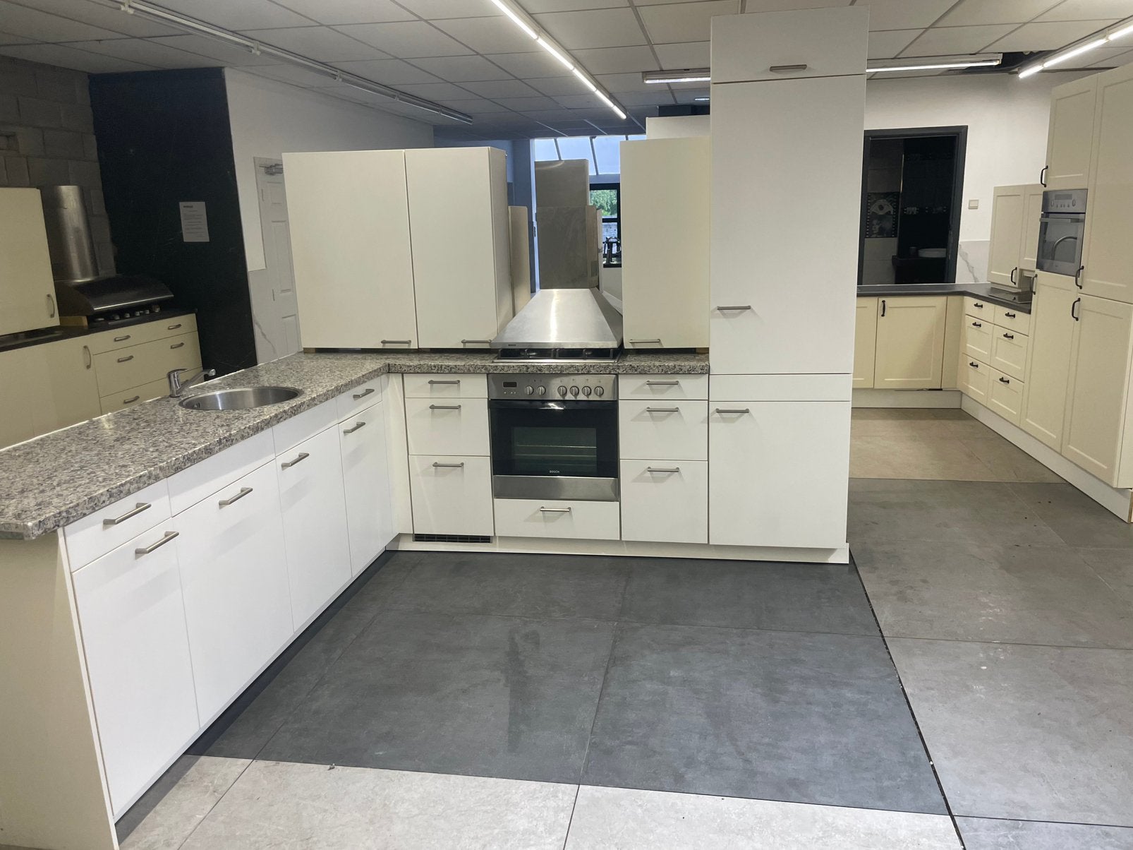 belle Cuisine complète avec électroménager, Enlèvement ou Envoi, Utilisé