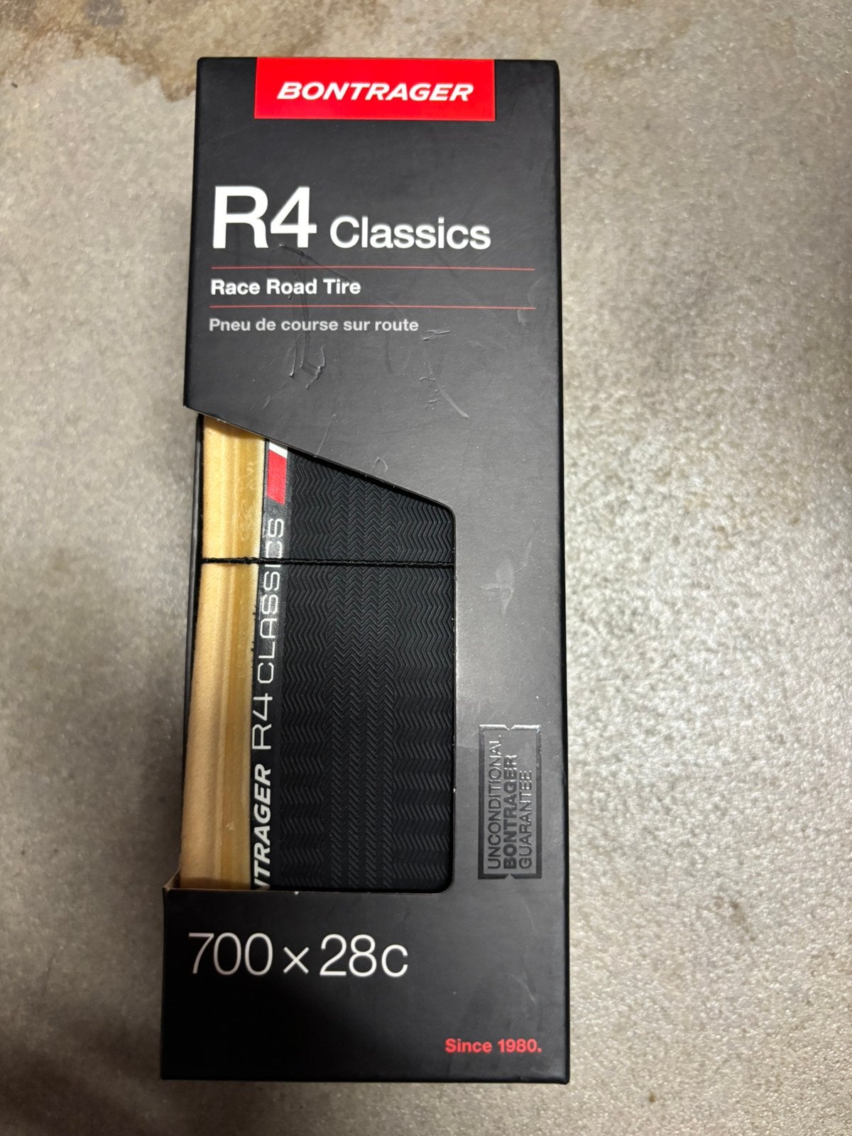 Bontrager R4 Classics Road Tyre – 700  28c – Single, Fietsen en Brommers, Ophalen of Verzenden, Nieuw, Band