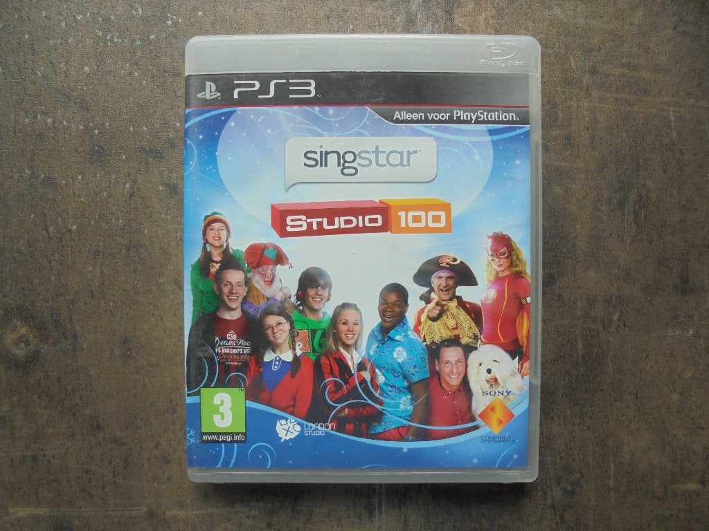 SingStar Studio 100 voor PS3 (zie foto's) III, Muziek, Gebruikt, Ophalen of Verzenden, 3 spelers of meer