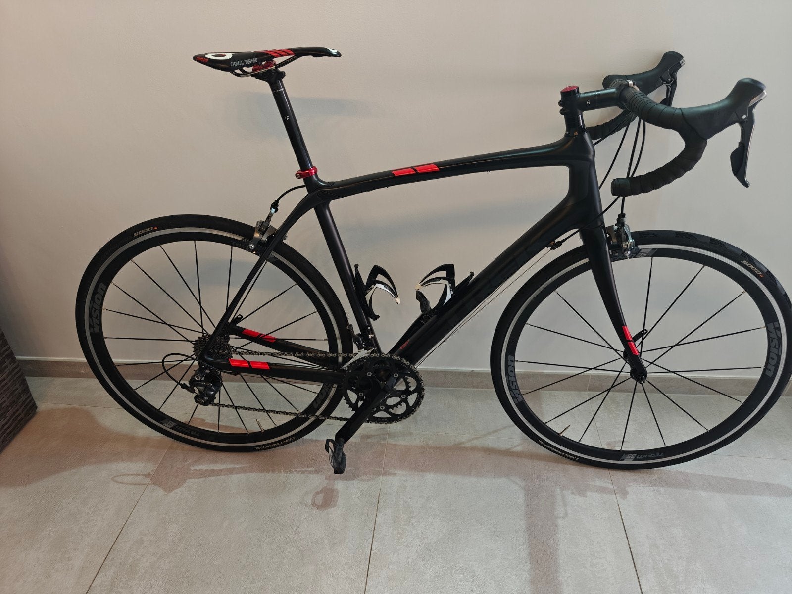 trek domane Four series met Shimano ultegra, Fietsen en Brommers, Ophalen, Carbon
