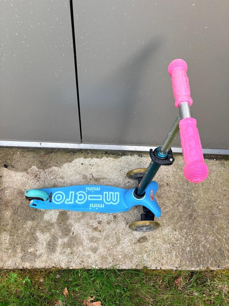 Micro step mini tot 6 jaar, Fietsen en Brommers, Steps, Ophalen, Zo goed als nieuw