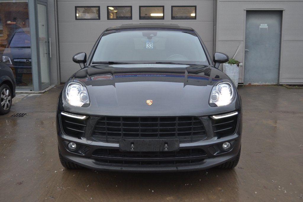 Porsche Macan 2.0, 4 cilinders, Start-stop-systeem, Alcantara, Bedrijf