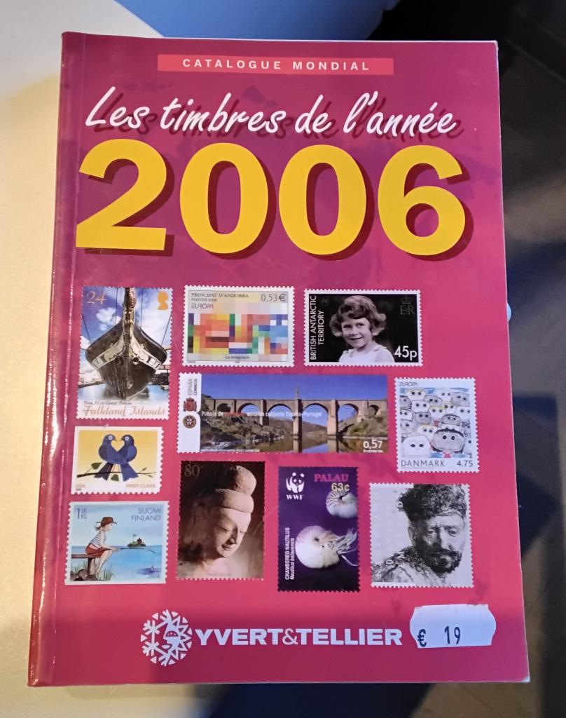 Catalogue de timbres du monde Année 2006 ( comme neuf ), Enlèvement ou Envoi, Catalogue