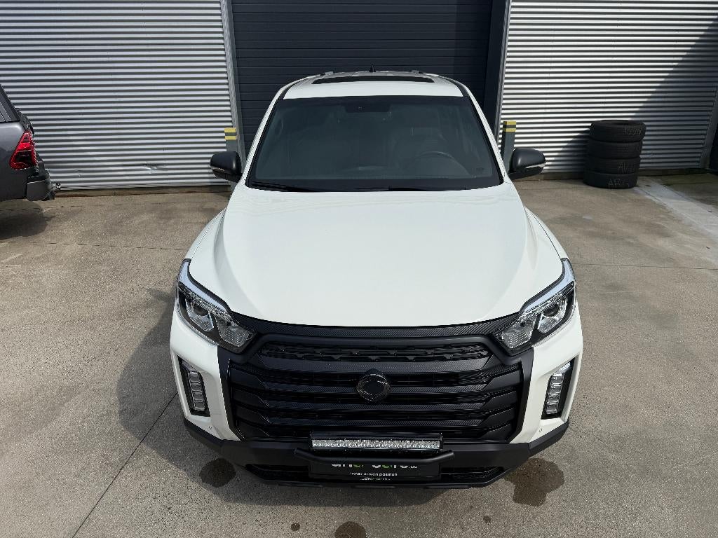 Musso 2.2 Turbo e-Xdi 4WD BlACK LINE / OPEN DAK / GARANTIE, Auto's, Automaat, 2157 cc, 4 cilinders, Musso