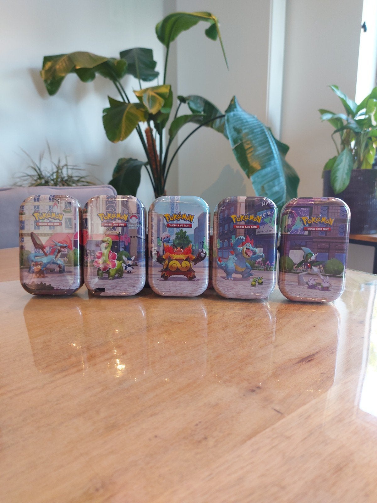 Pokémon Lumiose city 5x mini tins, Ophalen