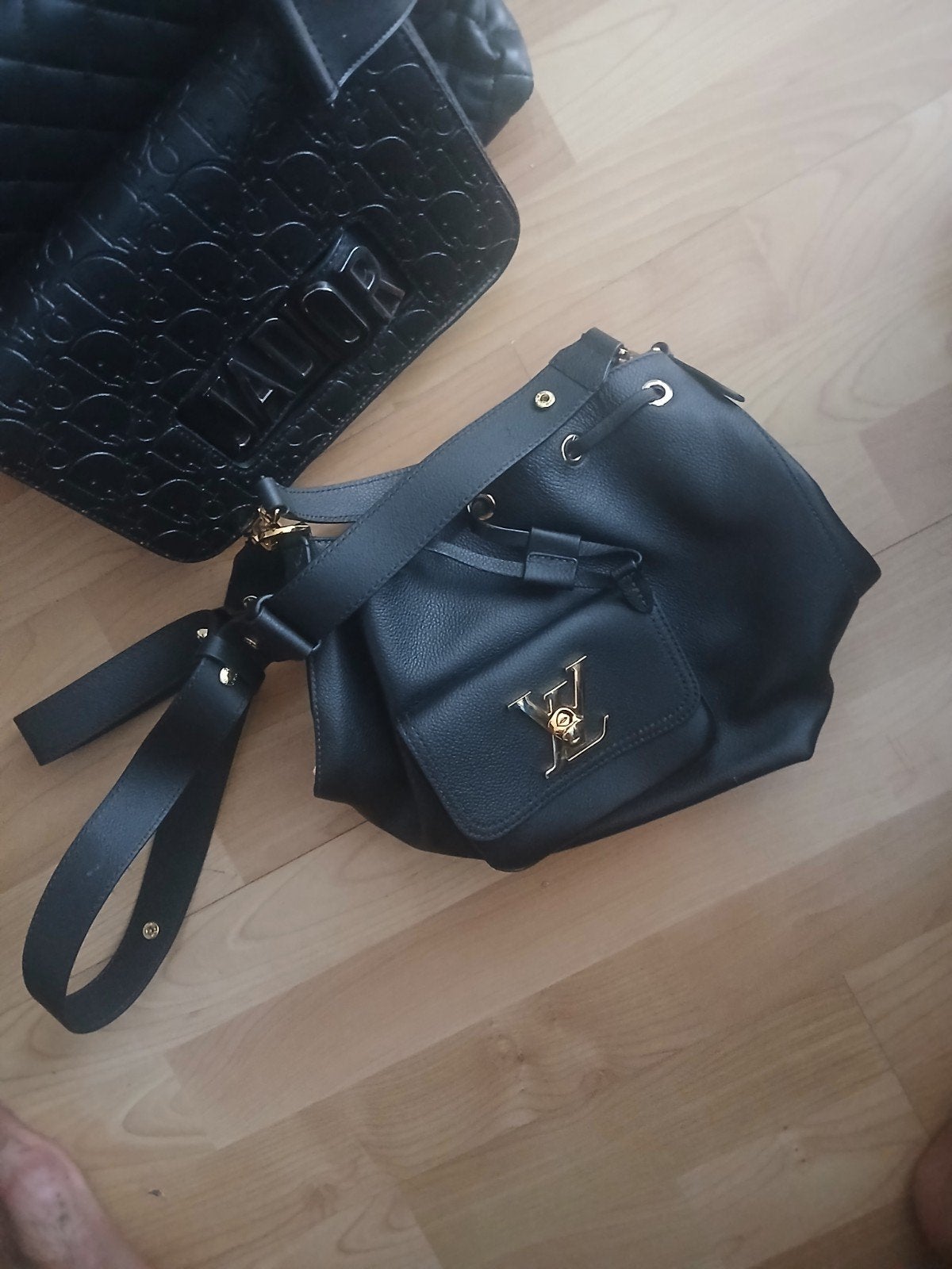 sac Chanel, Enlèvement ou Envoi