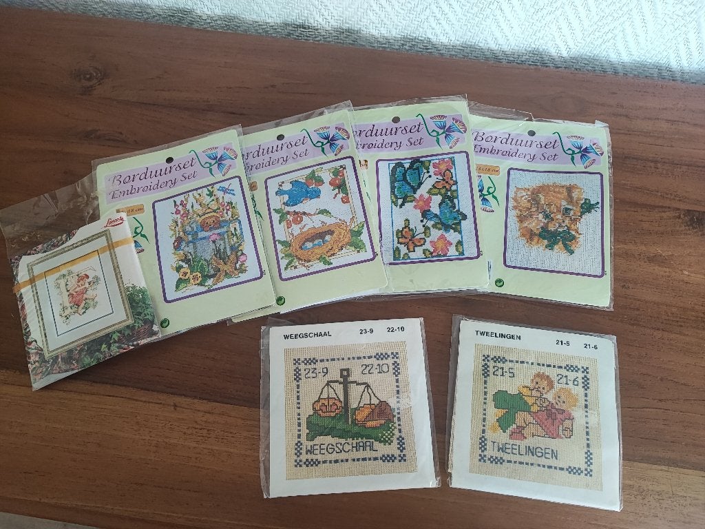 ensembles de broderie (7 pièces complètes ensemble) 5€, Enlèvement ou Envoi, Utilisé