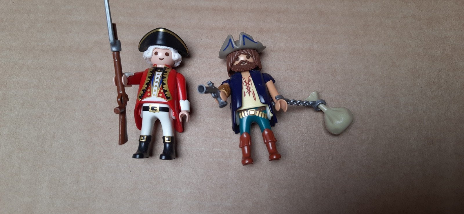 Playmobil duopak 9446 - piraat en admiraal, Enfants & Bébés, Enlèvement ou Envoi, Autres séries, Comme neuf, Kit complet
