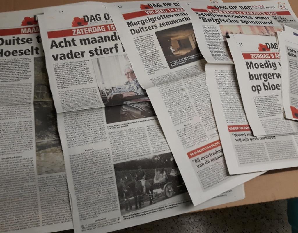 Verschillende krantenartikels WOI Limburg (repro), Gelezen, Ophalen of Verzenden, Het Belang van Limburg, Overige onderwerpen
