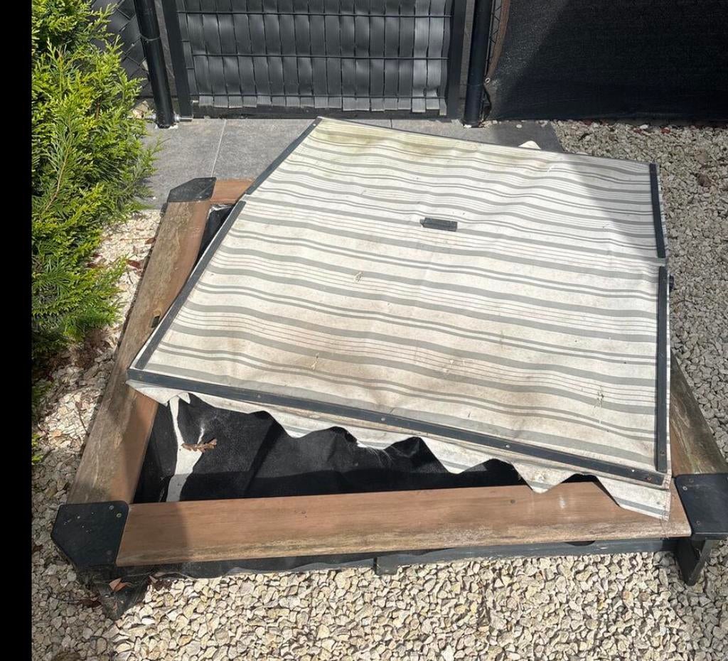 Zandbak met zonnedak, Kinderen en Baby's, Ophalen, Gebruikt