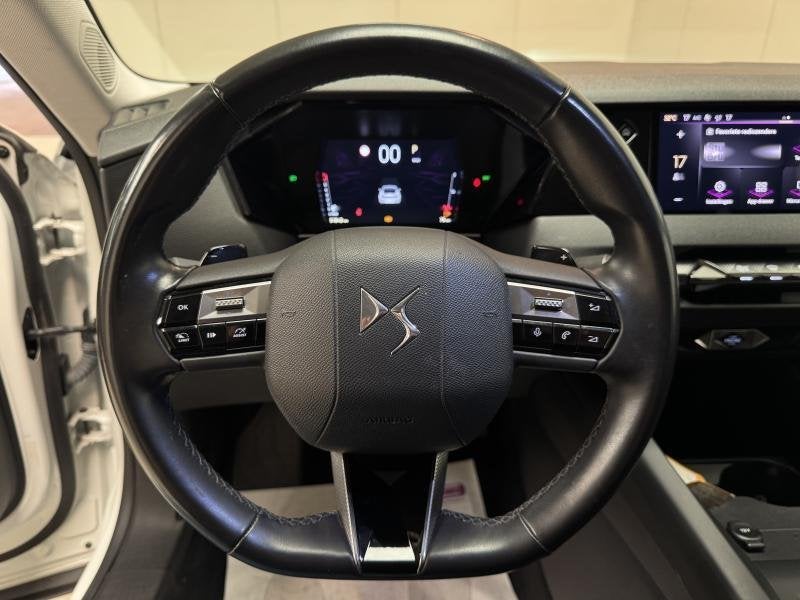 DS Automobiles DS 4 1.2i EAT8 Bastille + LED|CARPLAY|CAMERA|, Achat, Euro 6, https://public.car-pass.be/vhr/e3c5c82c-cd64-45cf-93ca-50a8208d4f84