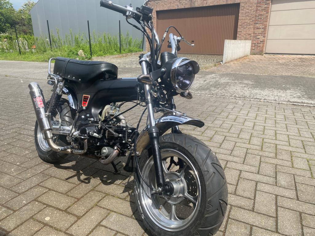 Dax a klasse, Fietsen en Brommers, Brommers | Overige merken, Zo goed als nieuw, Ophalen