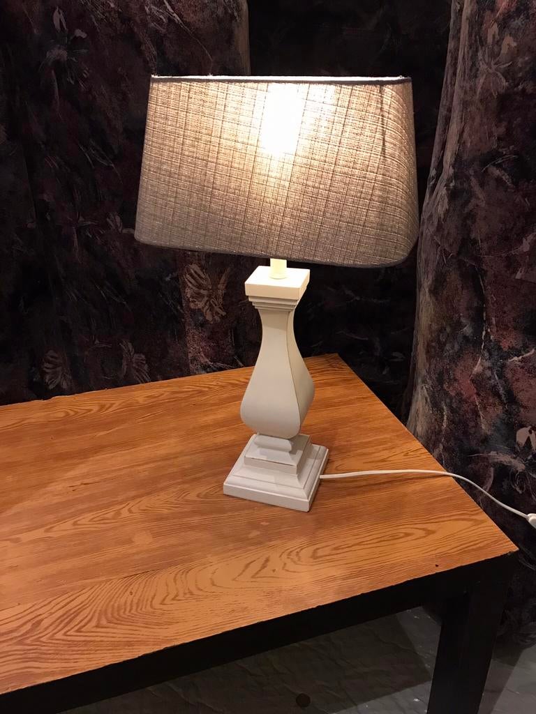 GROTE TAFELLAMP / NACHTLAMP MET LED LAMP ERBİJ, Tafellamp, Gebruikt, 50 tot 75 cm, Ophalen of Verzenden
