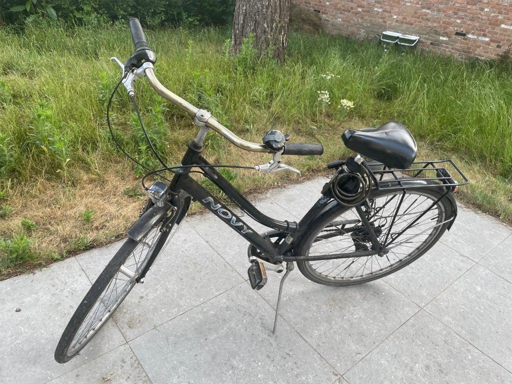 Novy stadfiets,  nieuwe banden, Fietsen en Brommers, Fietsen | Oldtimers, Ophalen, Jaren '20 of ouder
