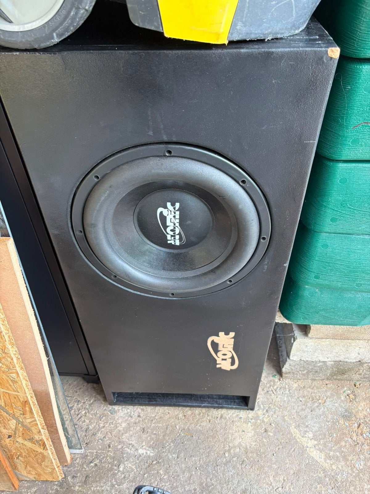 Atomic box met apx 30 cm, Ophalen, Zo goed als nieuw