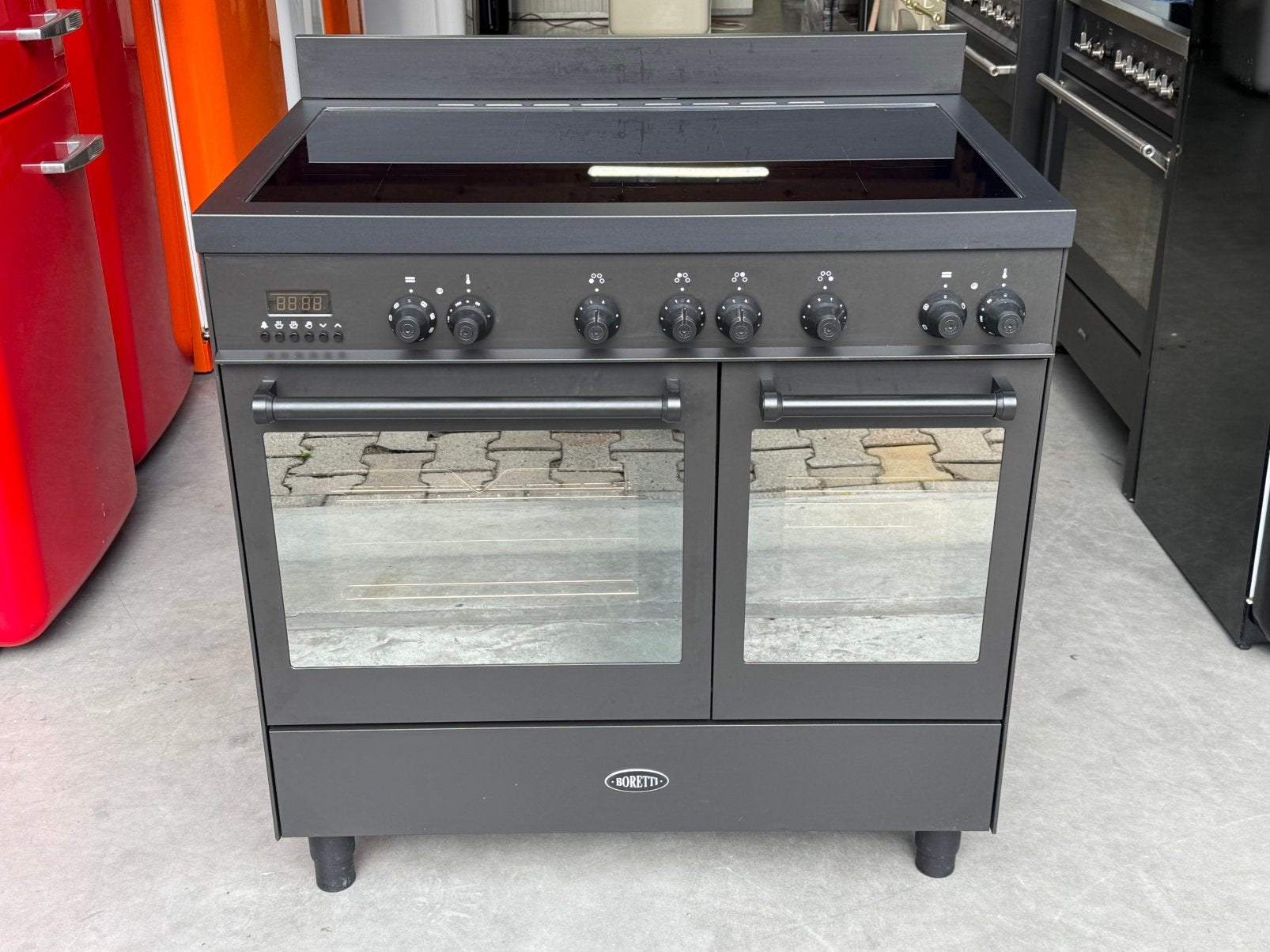 2 jaaf oud boretti inductie fornuis, Electroménager, Cuisinières, Enlèvement ou Envoi, Comme neuf, Induction