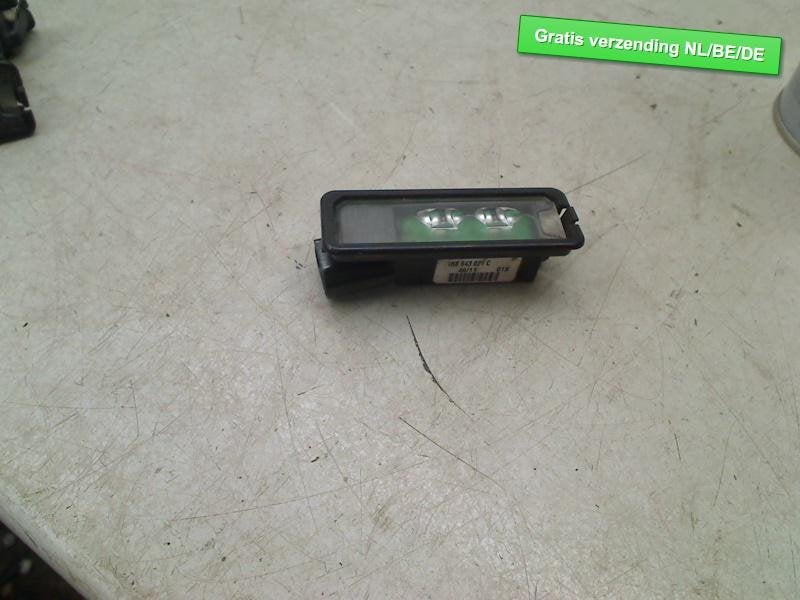 ECLAIRAGE DE PLAQUE LED Volkswagen CC (358) (1K8943021C), Volkswagen, Volkswagen AG, Utilisé, Kundenbetreuung@volkswagen.de