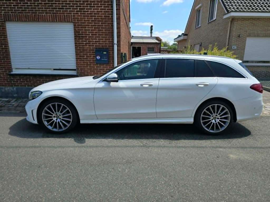 Mercedes C200 4matic AMG line 2020, Autos, Mercedes-Benz, Cuir, Achat, Entretenue par le concessionnaire, 5 portes