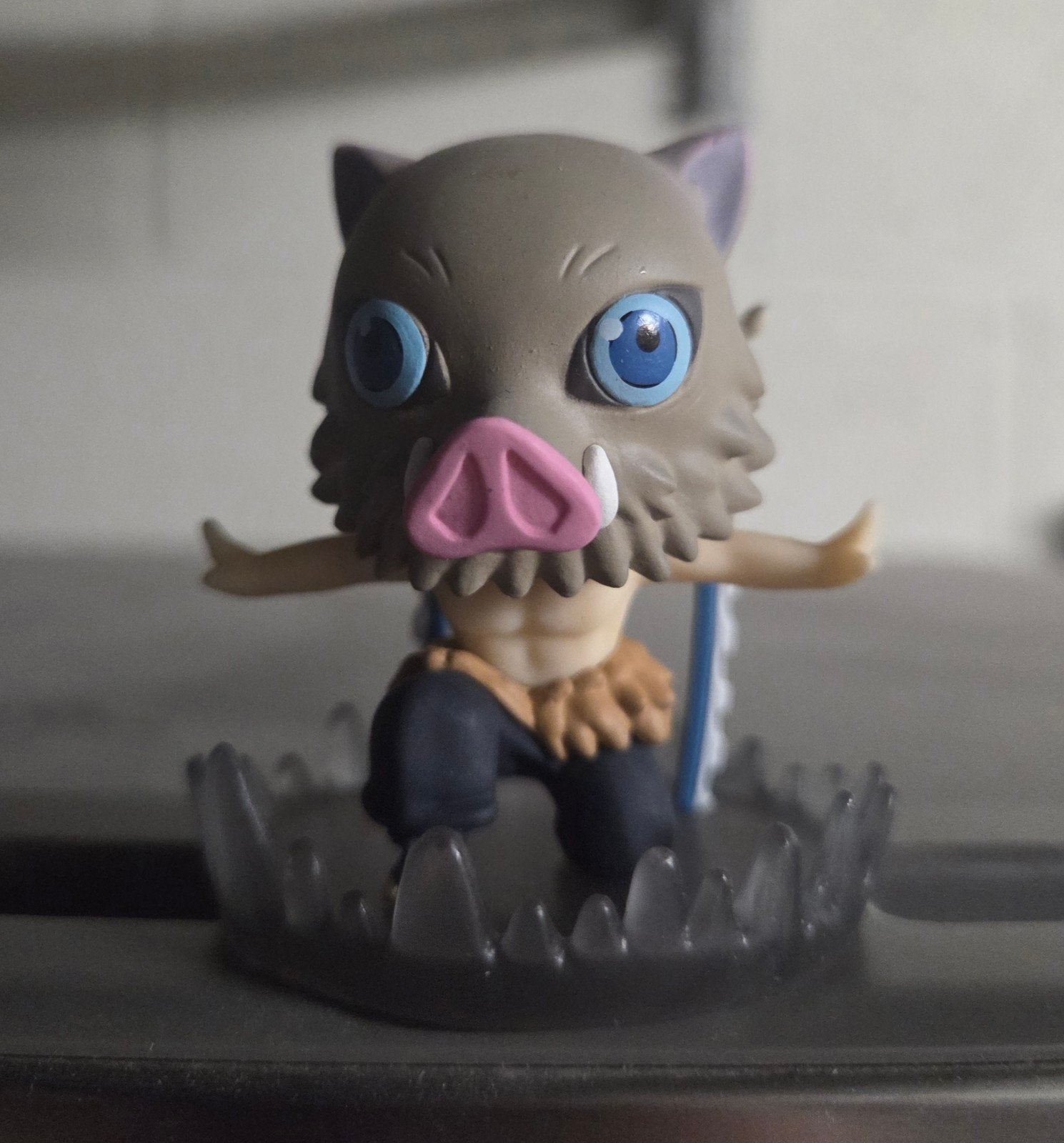 Figurine - Demon Slayer - Inosuke Hashibira, Collections, Statues & Figurines, Enlèvement ou Envoi