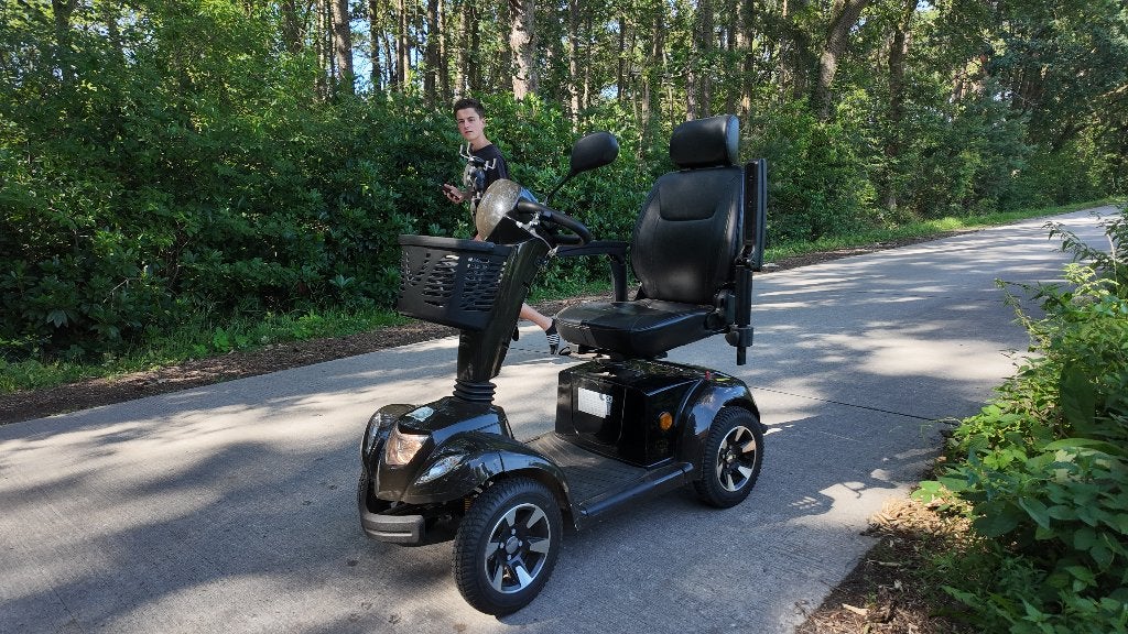 Scootmobiel, Diversen, Brommobielen en Scootmobielen, Gebruikt, Ophalen of Verzenden, 26 t/m 35 km, 16 km/u of meer