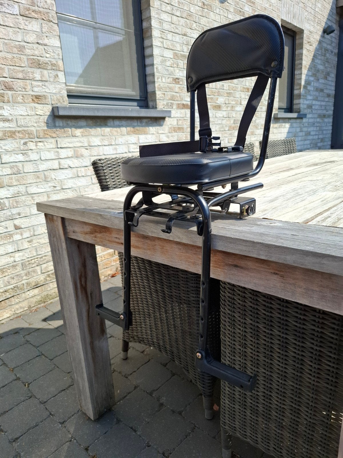 fietszitje, Repose-pieds, 9 à 36 kg, Enlèvement, Utilisé