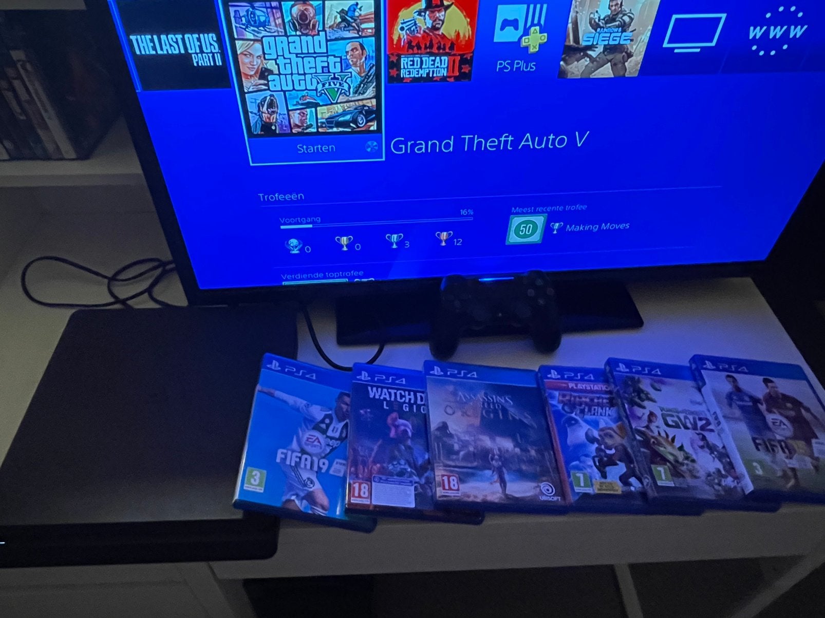 PlayStation 4 + controller + 6 games, Ophalen, Met 1 controller, Original, 500 GB