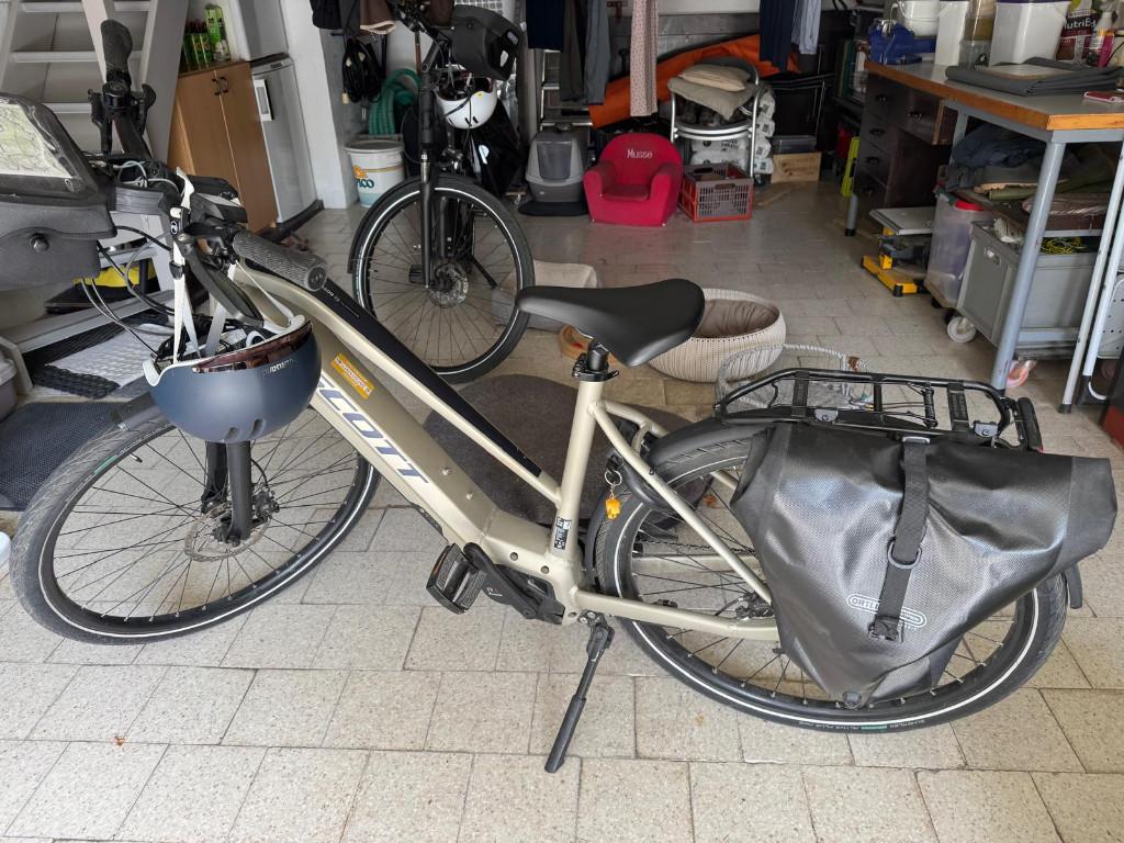 TE KOOP Electrische fiets merk SCOTT  1.950€, Ophalen, Zo goed als nieuw, 50 km per accu of meer, Overige merken