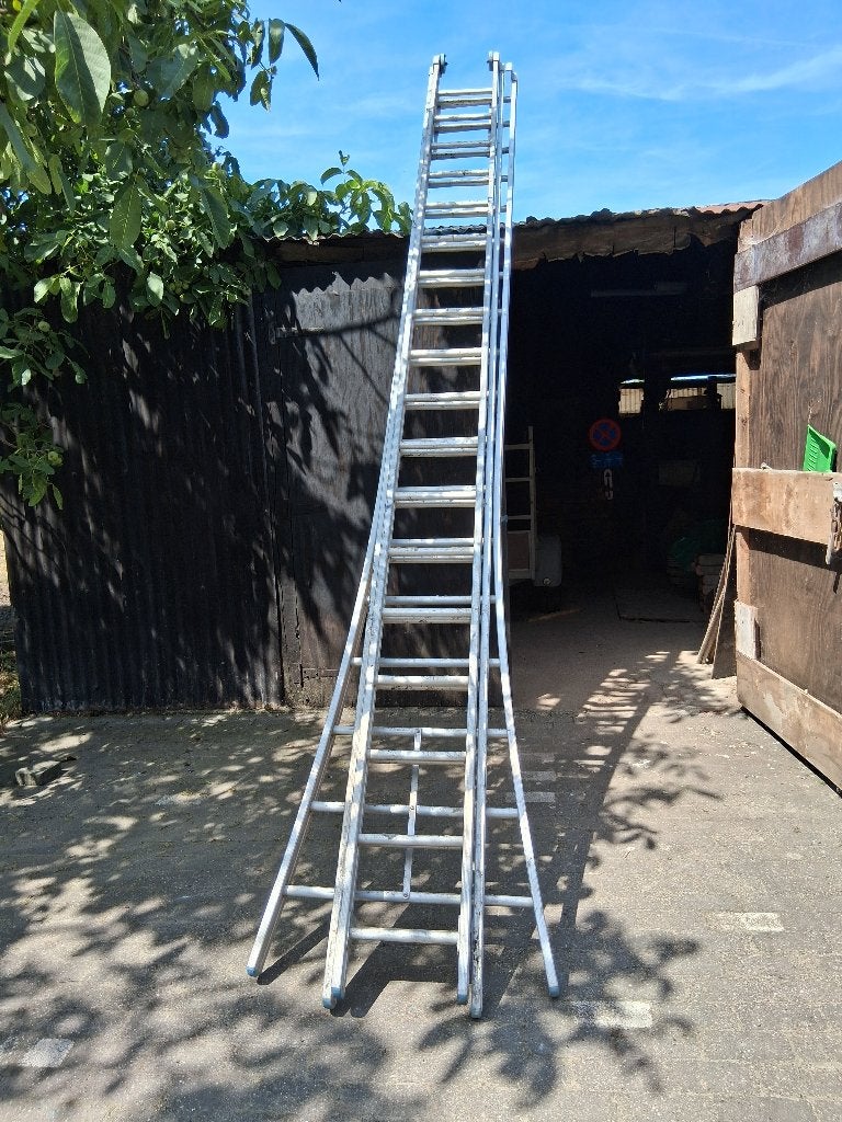 ladder aluminium, Doe-het-zelf en Bouw, Ladders en Trappen, Ophalen, Zo goed als nieuw, Ladder, Opvouwbaar of Inschuifbaar