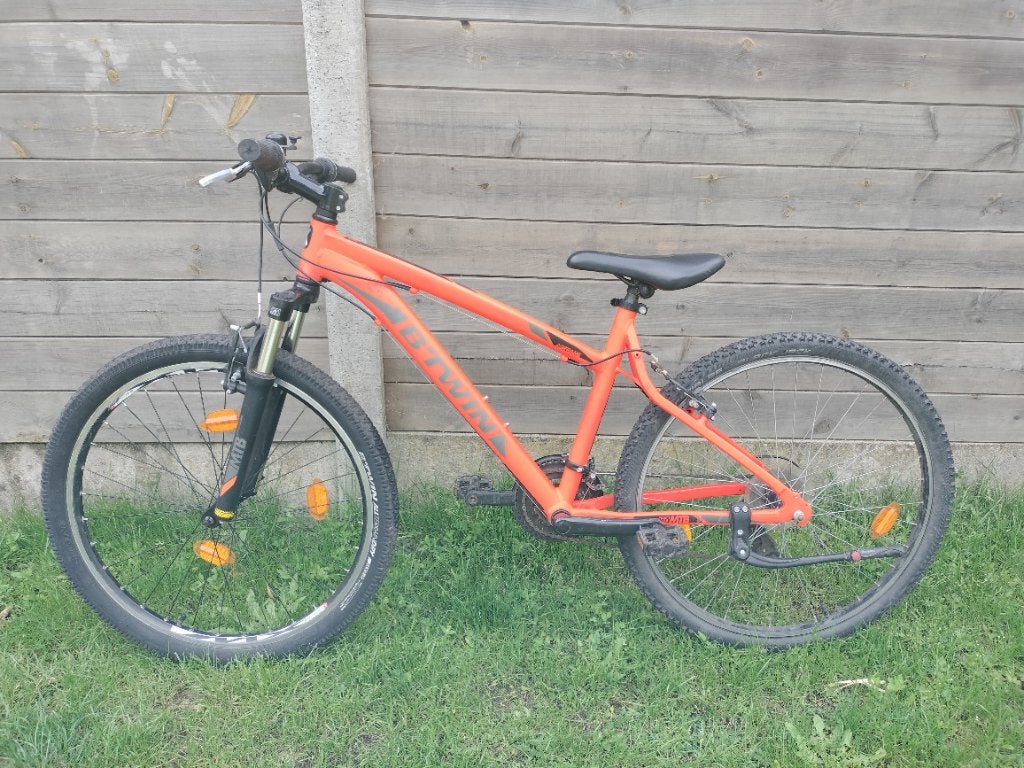 Fiets 26 inch, Fietsen en Brommers, Velgrem, Versnellingen, Zo goed als nieuw, B'twin