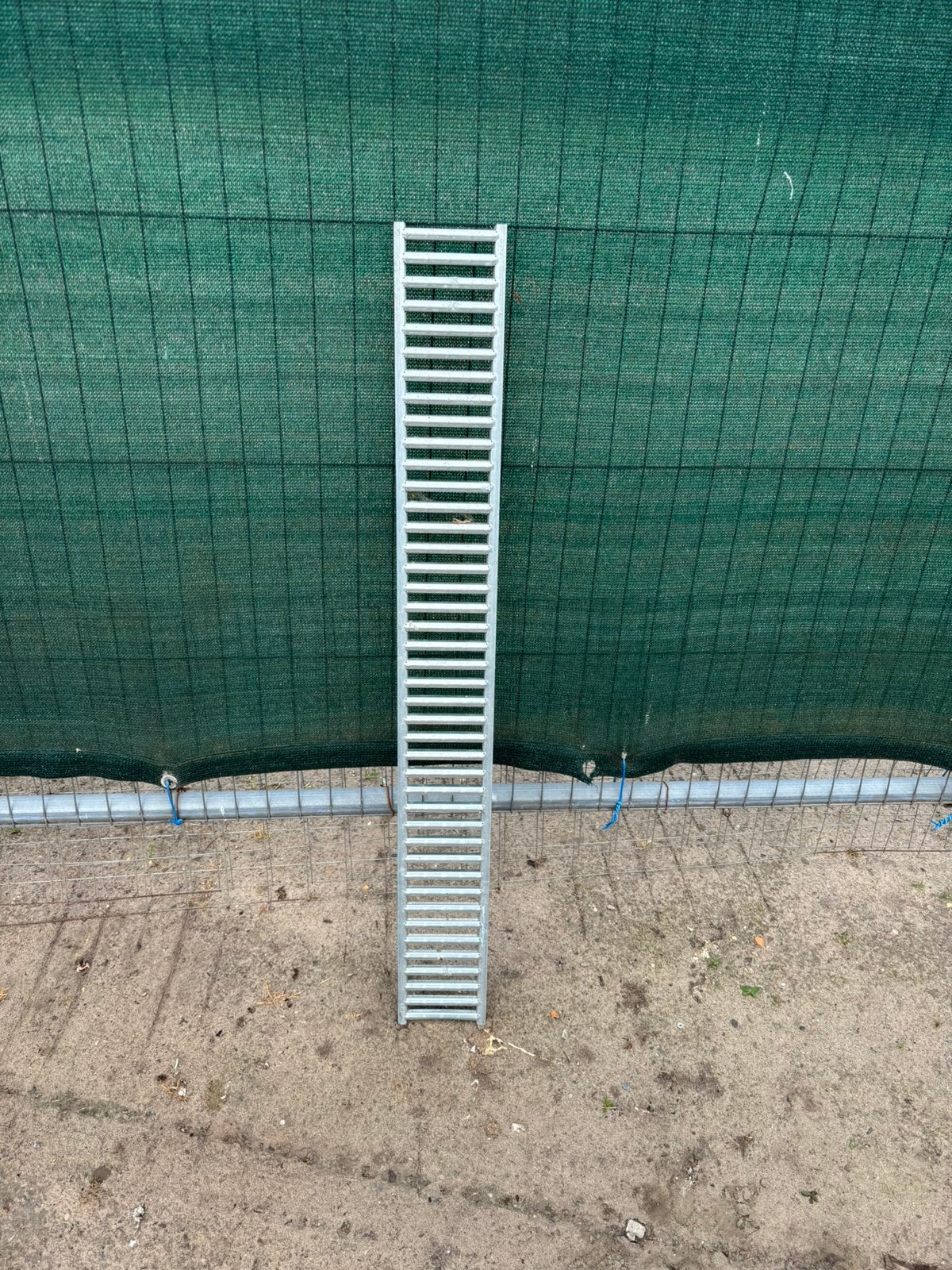 Rioolrooster 13 stuks, Doe-het-zelf en Bouw, Metalen, Ophalen, Zo goed als nieuw