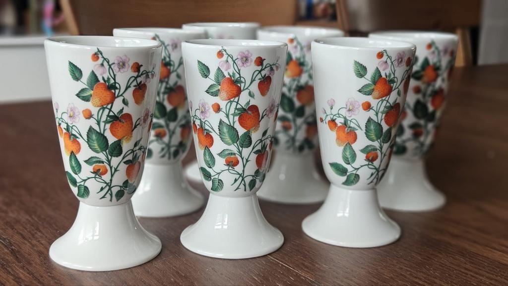 Set van 7 Limoges porseleinen kopjes — Vintage — By, Ophalen, Porselein