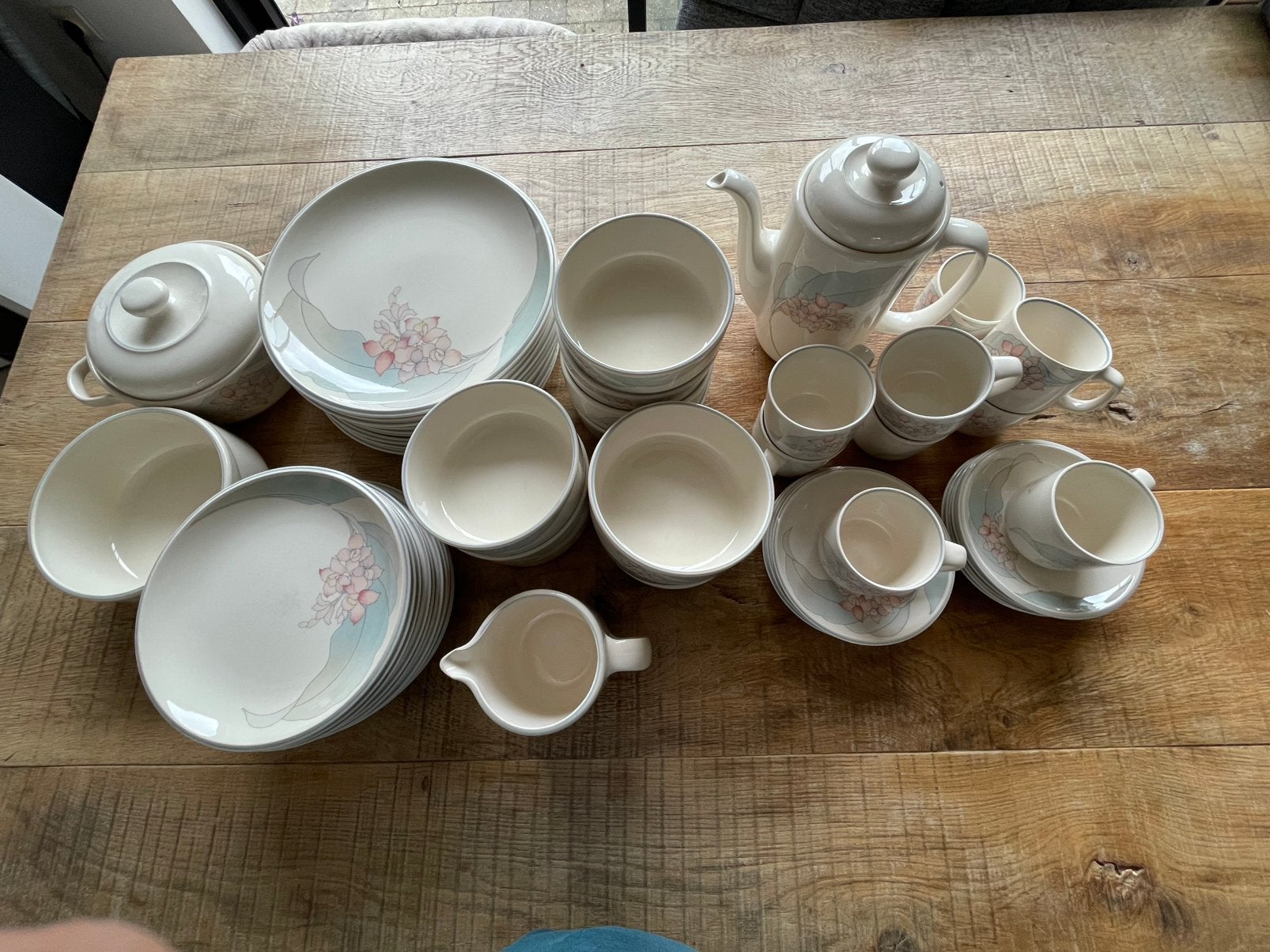 Services 10 couverts Noritake Misty isle, Huis en Inrichting, Keuken | Servies, Ophalen, Gebruikt, Overige merken, Vintage