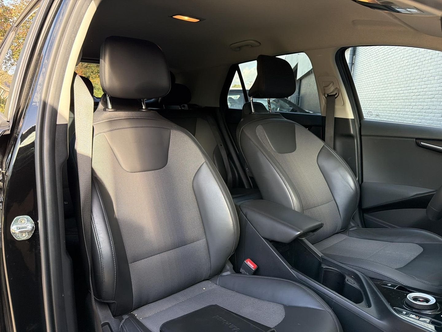 Kia Niro 1.6 GDi Hybrid ExecutiveLine | € 13.200,- NETTO!, Auto's, Automaat, Zwart, Hybride Elektrisch/Benzine, SUV of Terreinwagen