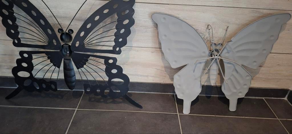 Papillons muraux