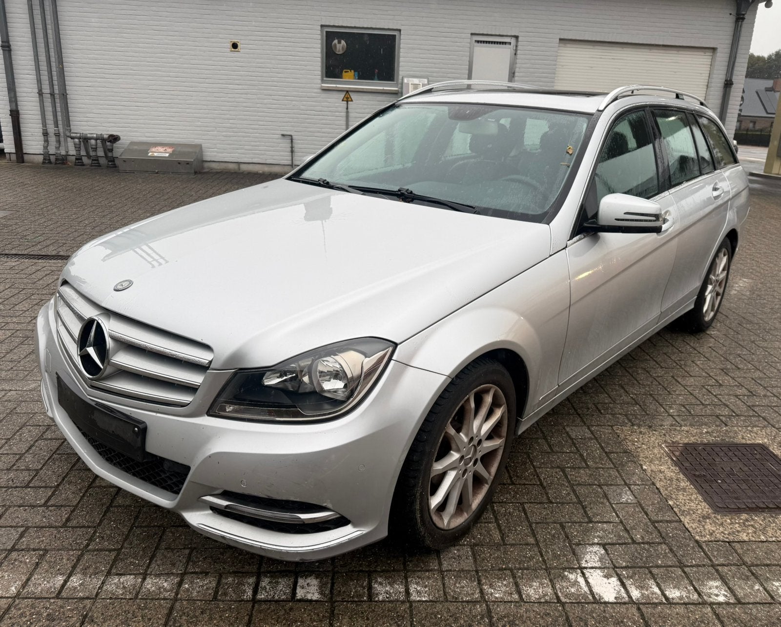 Mercedes-Benz C 200 CDI Avantgarde, Autos, Entreprise, Boîte manuelle, Noir, 5 portes