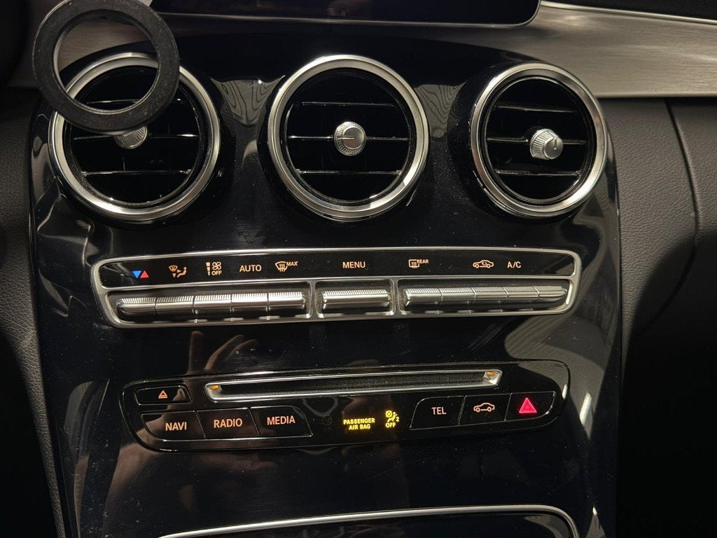 Mercedes-Benz C180d Pack-AMG Automaat 85 kW Euro 6b, Auto's, Automaat, Euro 6, CL, Leder