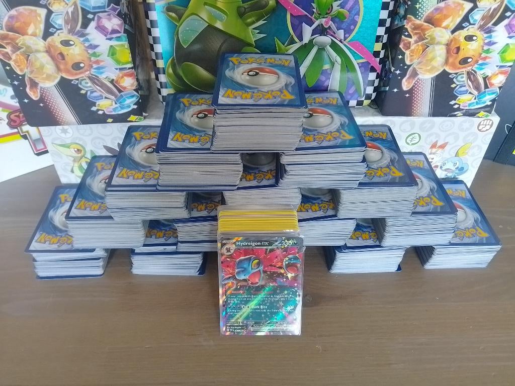 Pokémon Kaart Lots – 100 Kaarten per Pak, Hobby en Vrije tijd, Verzamelkaartspellen | Pokémon, Ophalen of Verzenden, Zo goed als nieuw