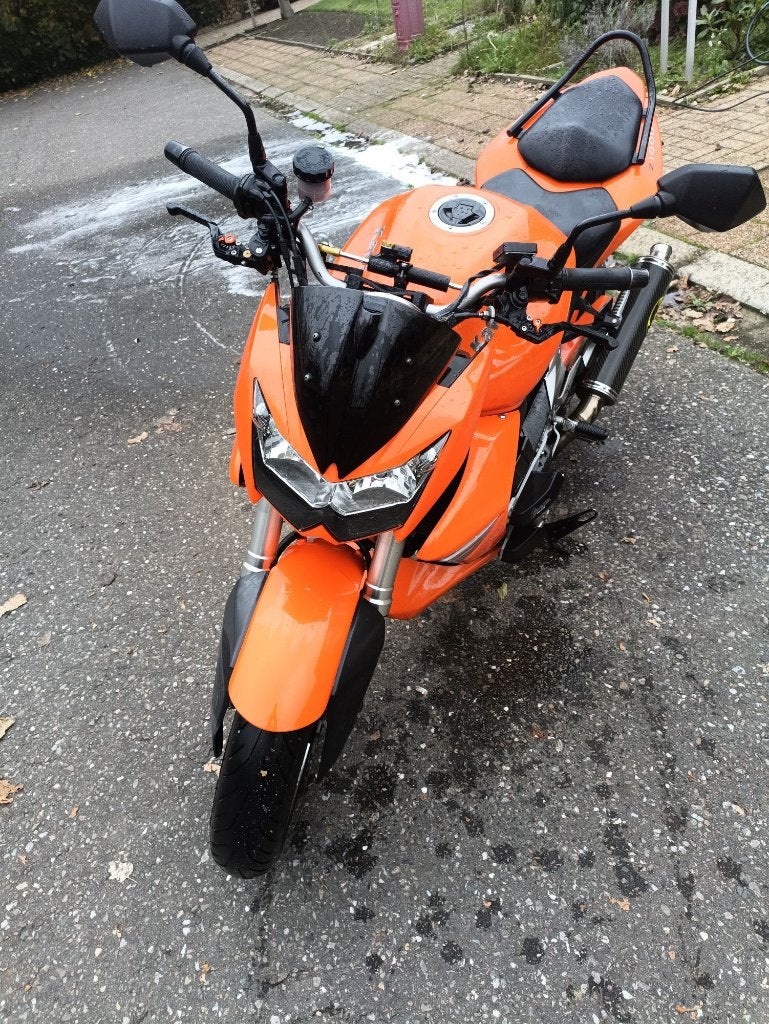 z1000, Motoren, Motoren | Kawasaki, Occasion, 4 cilinders, Particulier, Handvatverwarming