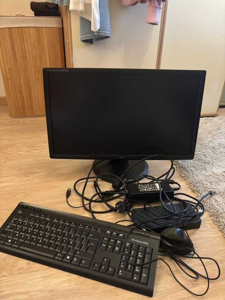 A vendre poste, Computers en Software, Monitoren, Zo goed als nieuw, Ophalen