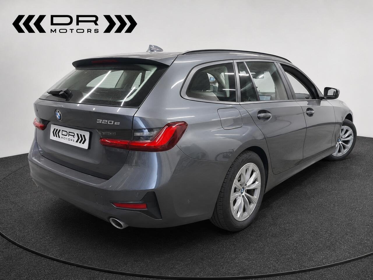 BMW 320 E - ADAPTIVE CRUISE - SPORTZETELS - APPLE CARPLAY, 1998 cc, 0 min, 0 kg, USB