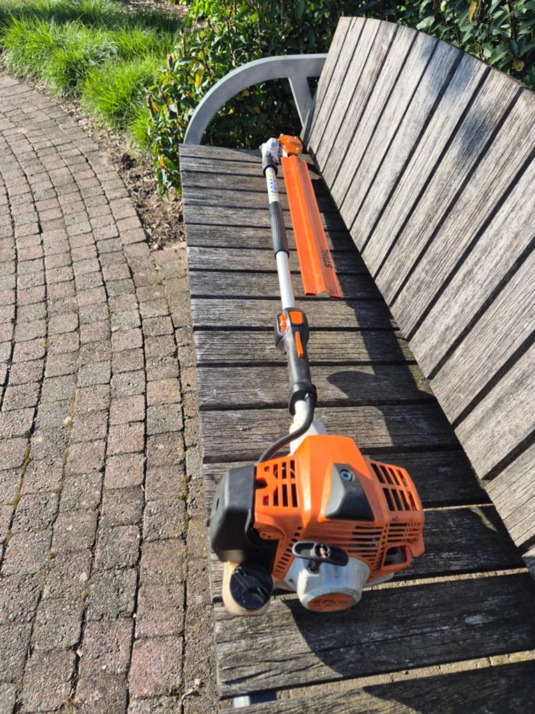 Taille-haie à essence STIHL HL 92 KC 50 cm, Enlèvement, Comme neuf, Essence, Viking / Stihl