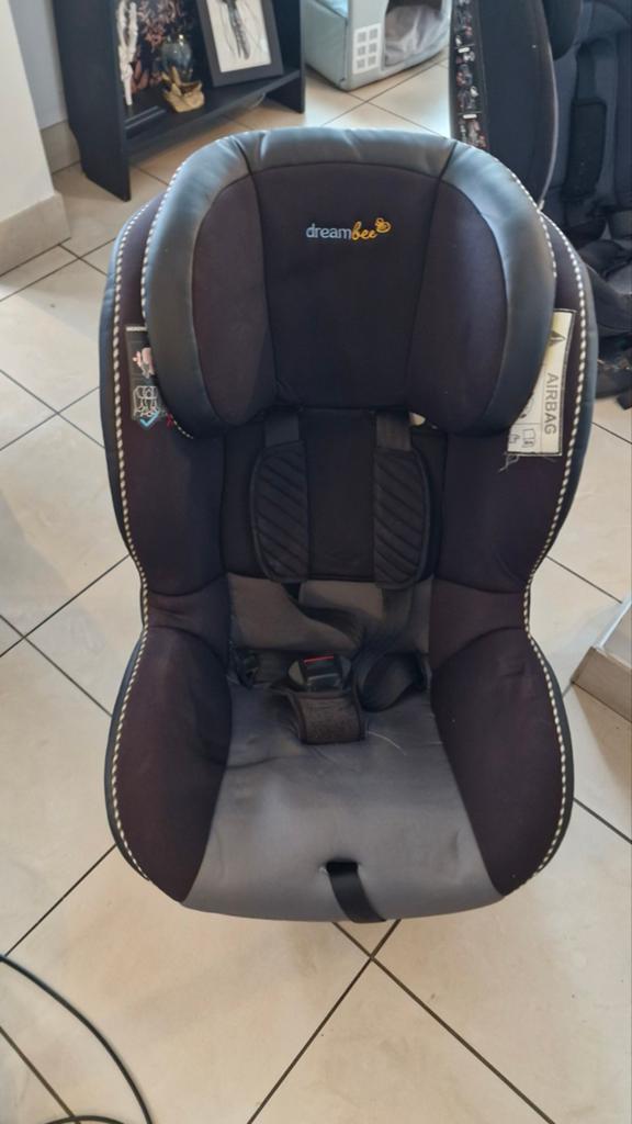 Siège auto 0-18kg très bon état DreamBee avec base isofix, Enlèvement, Isofix