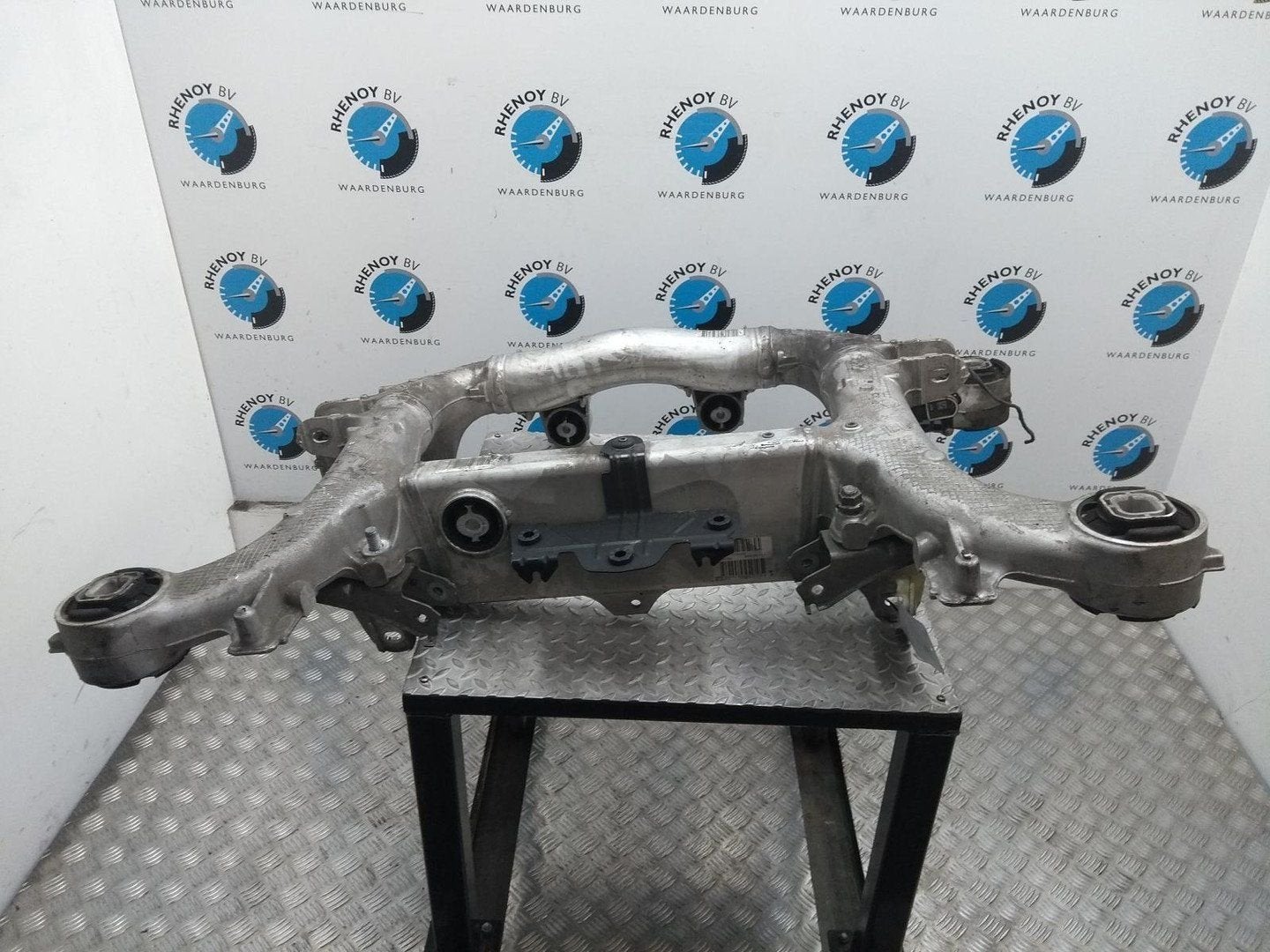 BMW 5 SERIES GRAN TURISMO (GT) SUBFRAME ACHTER 2012, Ophalen of Verzenden, Gebruikt, ARN erkend