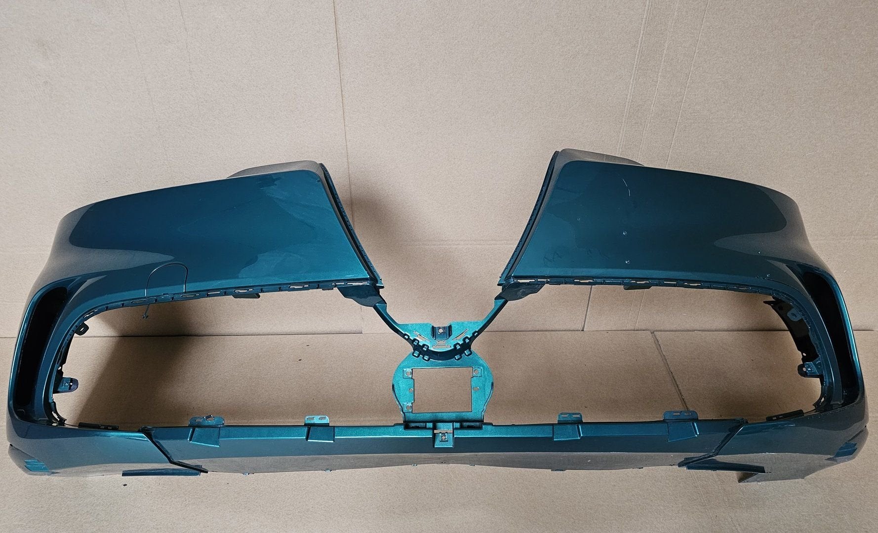 Voorbumper Alfa Romeo Tonale Origineel Bumper 50571209 2022-, -, Origine de la pièce connue, Utilisé, Alfa Romeo