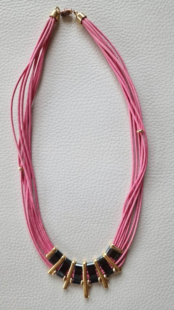 Halsketting met platte schakels, Bijoux, Sacs & Beauté, Enlèvement ou Envoi, Utilisé, Rose, Autres matériaux