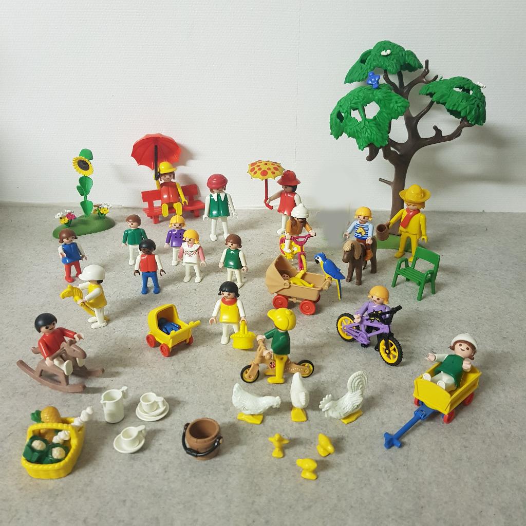 Playmobil vintage set met 14 kinderen en 4 volwassenen, Ophalen of Verzenden